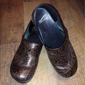 Brown embossed Dansko Clogs